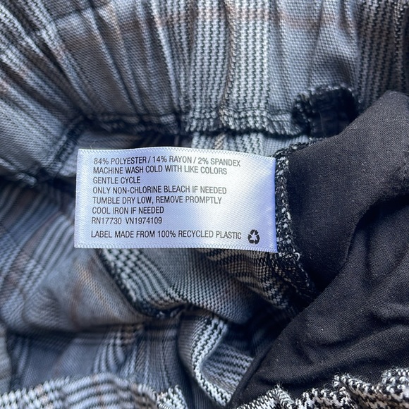 wild fable Plaid Pull on Tie Waist Ankle Cuff Pants - Picture 7 of 9